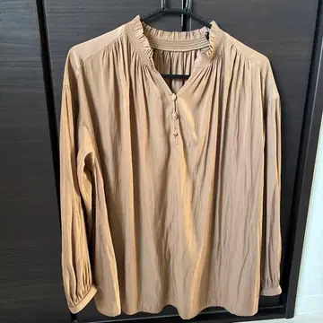 그린 라벨 브라운 긴팔 블라우스