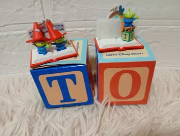 27 디즈니랜드 리틀 그린맨 키체인 컬렉션 도서형 2점