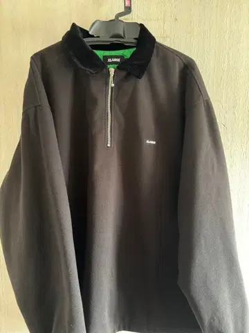 XLARGE QUILTED HALF ZIP SHIRT