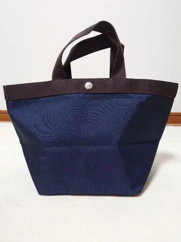 에르베샤 펠리에 네이비 보트형 토트백