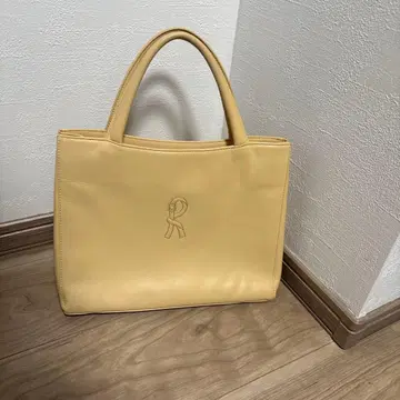 로베르토 밴드백