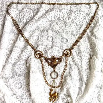 파트라 빈티지 골드 컬러 목걸이