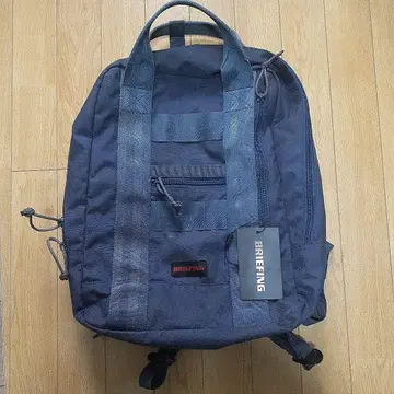 BRIEFING 네이비 컬러 그린 라벨 별주 백팩