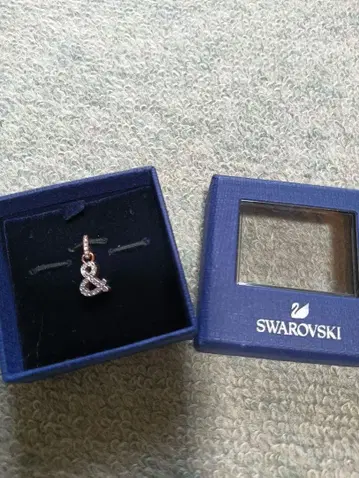 Swarovski 스와로브스키 참