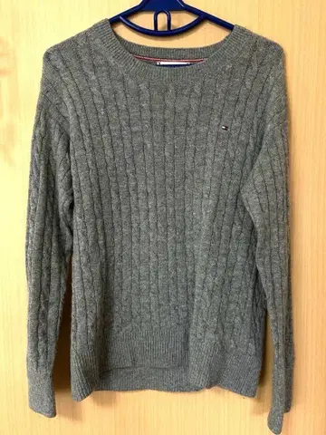 Tommy Hilfiger 그레이 케이블 니트 스웨터 S 사이즈