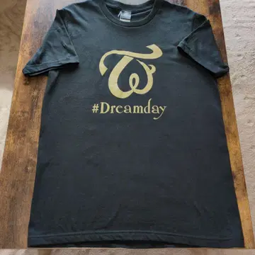 #Dreamday 로고 블랙 T셔츠