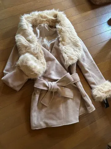 베이지 퍼 볼륨 토퍼 리본 헤이세이 갸루 고져스