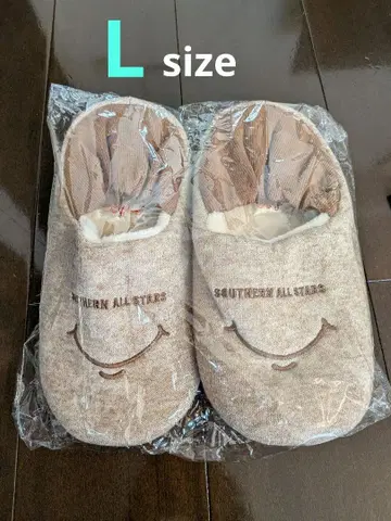 Keep Smilin' SMILE 룸슈즈 L