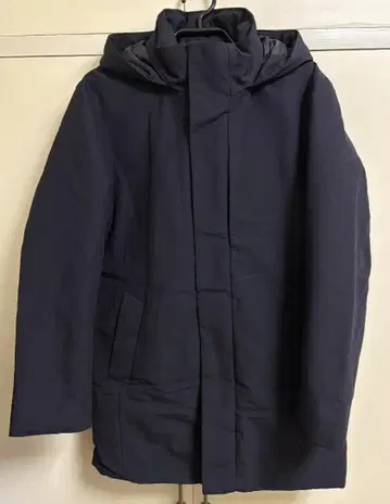 유니클로 하이브리드 다운 코트 후드 탈부착 가능 네이비 S