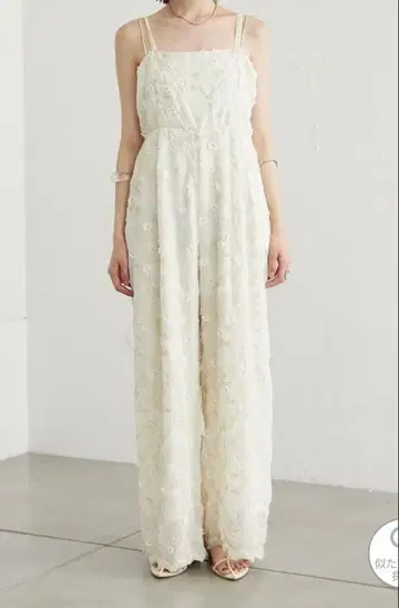 mystic 샤이니 플라워 살로펫