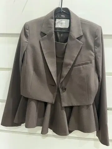 [새상품급] 리랜드트루 셋업 사이즈 0