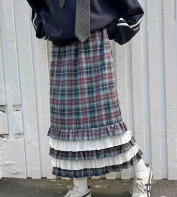 WC 헴프릴 체크 롱 스커트