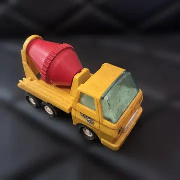 쇼와 레트로 플라스틱제 믹서기 자동차