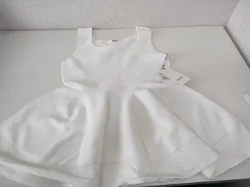 SNIDEL 페플럼 니트 풀오버 화이트