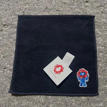 오사카 간사이 만박 미야쿠미야쿠 자수 핸드 타월 블랙