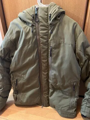 GRIP SWANY 다운 자켓 OSJ-61 M 사이즈 올리브 그린