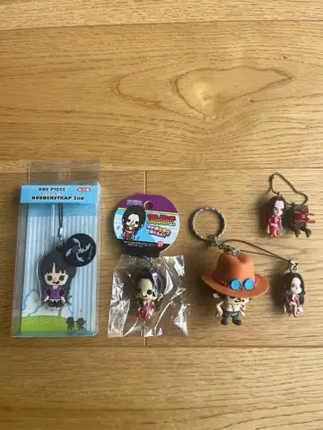 ONE PIECE 키링 세트