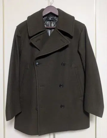 J 유니클로 피 코트 다크 그린