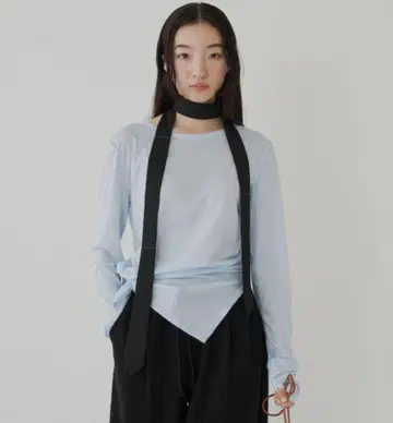 [ GIUNON ] 롱 시어 탑 라이트 블루