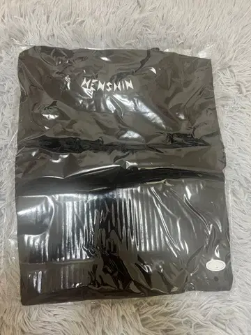 요네즈켄시 변신 NIGI Chan 셔츠