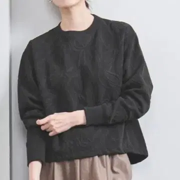 유나이티드 애로우즈 플라워 자카드 롱 슬리브 맨투맨 블랙