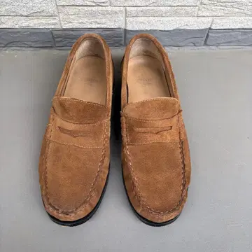 ZARA 브라운 스웨이드 로퍼