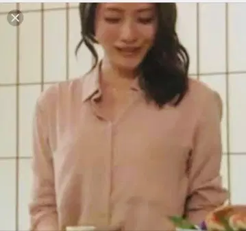 로아필리 드레이프감 셔츠 이시하라 사토미 Lourphyli 핑크 베이지