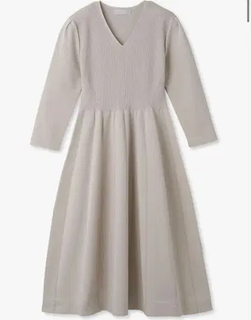 V넥 홀가먼트 원피스 셀피오