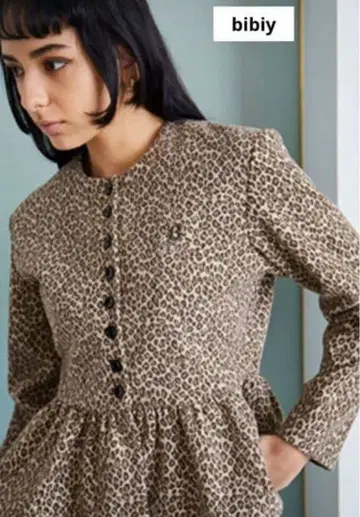bibiy 고급 레오파드 무늬 상의