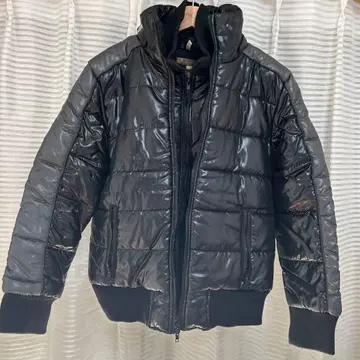 블랙 다운 자켓