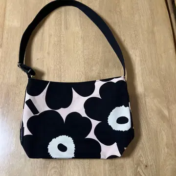 마리메꼬 숄더백