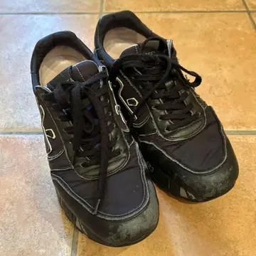 스니커즈 프리미어 41