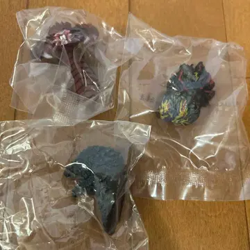 제일복권 고질라 괴수난무 -날뛰는 것- E상 몬스터 헤드 마그넷 3종