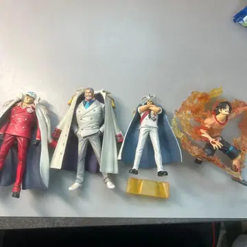 원피스 피규어 4체 세트