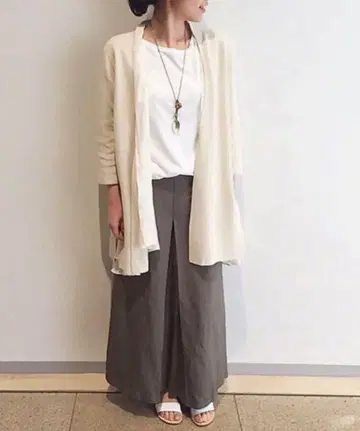 비어즐리 와이드 가우초 플레어 팬츠 (세련된)