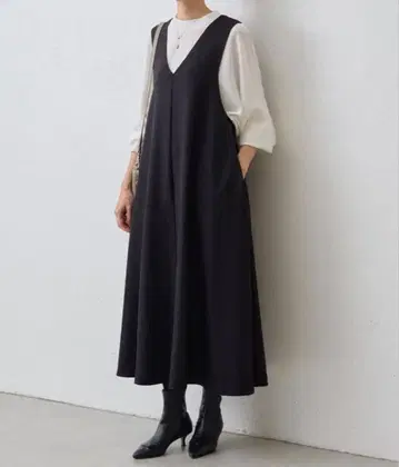 BEARDSLEY 샴브레이 오버롤 스커트