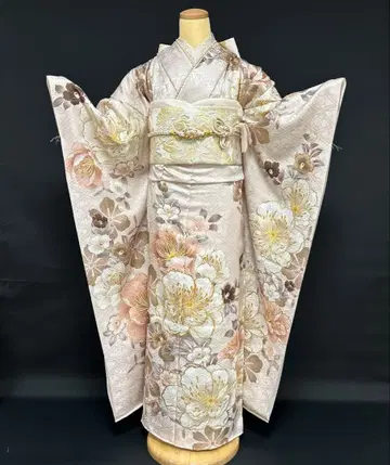 더스티 핑크의 고급스럽고 사랑스러운 동백꽃 후리소데 풀세트