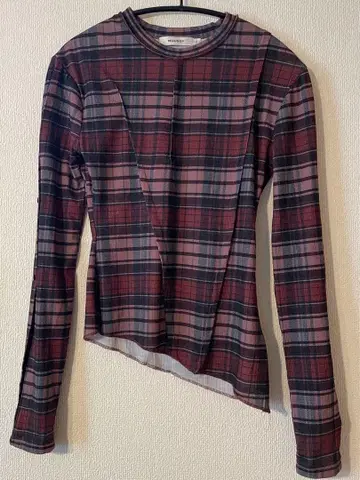 MOUSSY 체크 무늬 긴팔 T셔츠