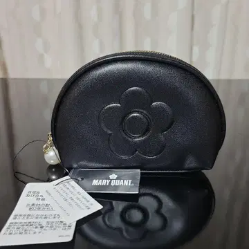 MARY QUANT 블랙 파우치