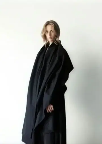 뮤베일 M 블랙 롱 코트 38