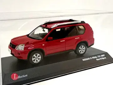 교쇼 1/43 닛산 엑스트레일 T31 2007 (레드) X-TRAIL