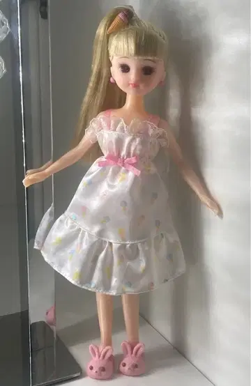리카짱 인형 본체