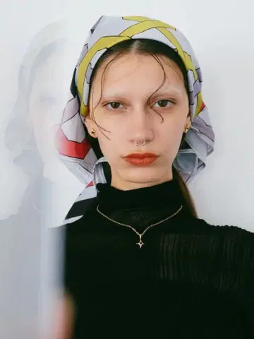 SYKIA Spark Star Necklace