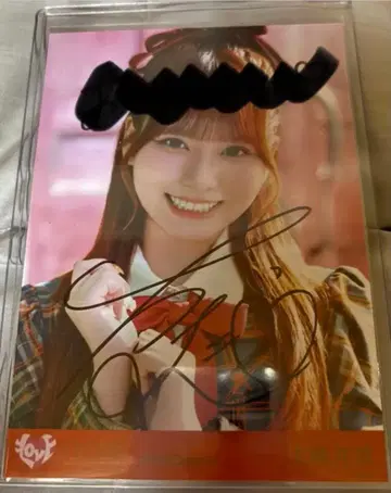 오바 하나 러브송에 습격당하는 MV 의상 친필 사인 브로마이드 댓글 포함