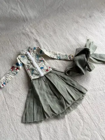 브라이스 아웃핏 작가님