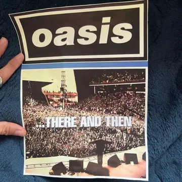 oasis - THERE AND THEN 포스터