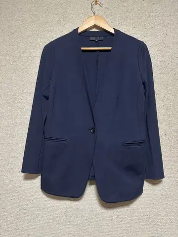 노카라 싱글 버튼 자켓 네이비