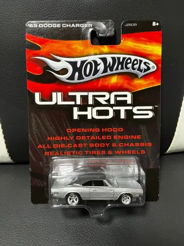 핫휠 1969 Dodge Charger Ultra Hots
