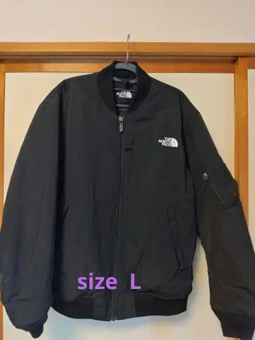 THE NORTH FACE 인슐레이션 봄버 자켓