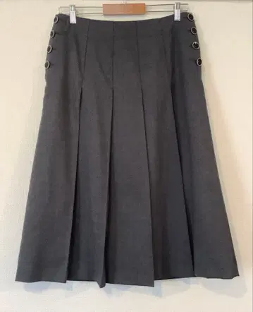 Le minor 루미노아 사이드 버튼 플리츠 스커트